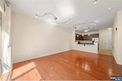 1105 Riverview Avenue 105 #105, Englewood, NJ 07631 - Photo 9