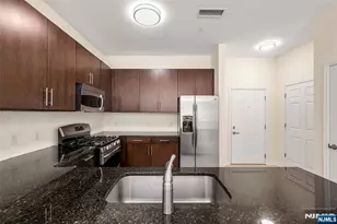 1105 Riverview Ave 105, Englewood, NJ 07631 - Photo 5