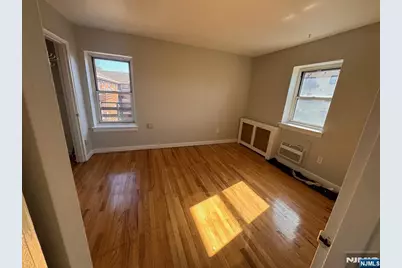 2430 8th Street 5A #5A, Fort Lee, NJ 07024 - Photo 5