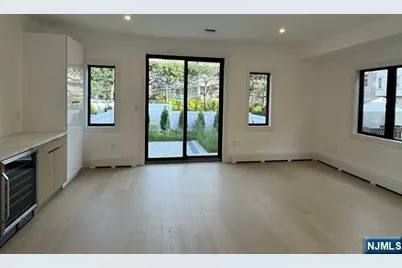 207 4th Street B #B, Palisades Park, NJ 07650 - Photo 9