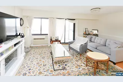 125 Prospect Avenue 10C #10C, Hackensack, NJ 07601 - Photo 5