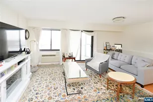 125 Prospect Ave 10C, Hackensack, NJ 07601 - Photo 5