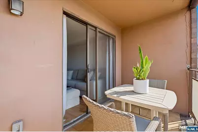 1906 Paterson Plank Road 2E #2E, North Bergen, NJ 07047 - Photo 21