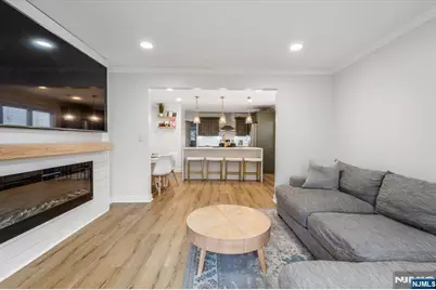 502 6th Avenue, Lyndhurst Township, NJ 07071 - Photo 5