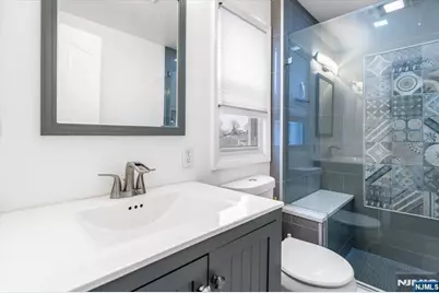 502 6th Avenue, Lyndhurst Township, NJ 07071 - Photo 17