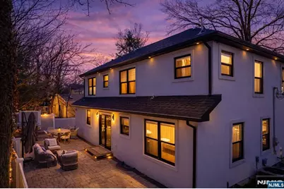 1013 Boulevard, New Milford, NJ 07646 - Photo 27