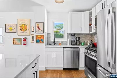 205 Jefferson Street, Orange, NJ 07050 - Photo 9