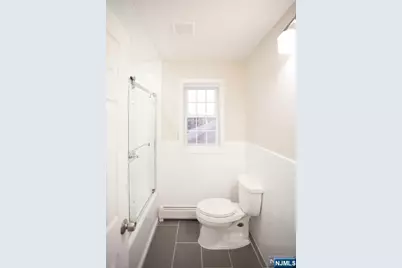 473 Lincoln Street B #B, Palisades Park, NJ 07650 - Photo 7