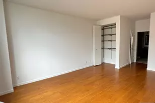 200 Grand Cove Way 5H, Edgewater, NJ 07020 - Photo 9