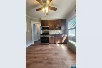 23 Park Avenue 2 #2, Garfield, NJ 07026 - Photo 7