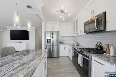 6 Horizon 2809 #2809, Fort Lee, NJ 07024 - Photo 9