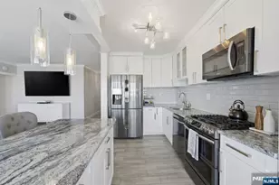 6 Horizon 2809, Fort Lee, NJ 07024 - Photo 9