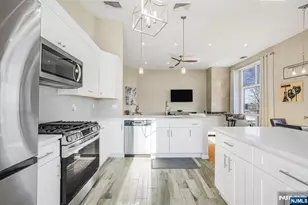 855 Valley Brook Ave 1B, Lyndhurst Township, NJ 07071 - Photo 9