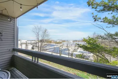 855 Valley Brook Avenue 1B #1B, Lyndhurst Township, NJ 07071 - Photo 23