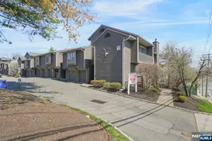 855 Valley Brook Ave 1B, Lyndhurst Township, NJ 07071 - Photo 1