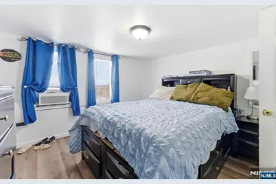 61 Aycrigg Avenue, Passaic, NJ 07055 - Photo 13