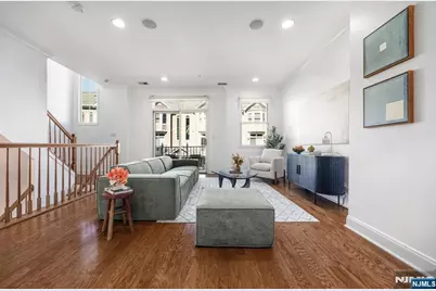 373 Kingston Court 373 #373, West New York, NJ 07093 - Photo 3