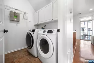 373 Kingston Ct 373, West New York, NJ 07093 - Photo 27