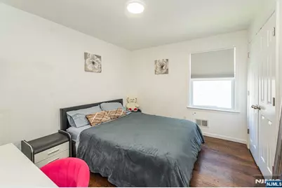 543-545 Livingston Street, Elizabeth, NJ 07206 - Photo 13