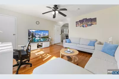 132 72nd, North Bergen, NJ 07047 - Photo 3