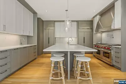 270 Upper Mountain Avenue, Montclair, NJ 07043 - Photo 23