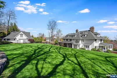 270 Upper Mountain Avenue, Montclair, NJ 07043 - Photo 47