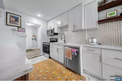 300 Winston L1 #L1, Cliffside Park, NJ 07010 - Photo 9