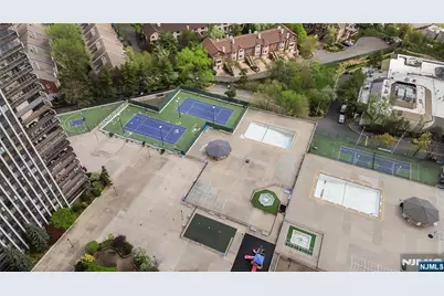300 Winston L1 #L1, Cliffside Park, NJ 07010 - Photo 23