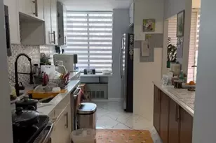 300 Winston L1, Cliffside Park, NJ 07010 - Photo 5