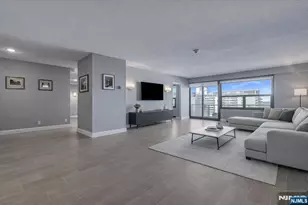 2 Claridge Dr 7Ke, Verona, NJ 07044 - Photo 3