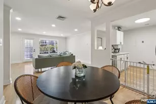 400 Crown Ct 561, Edgewater, NJ 07020 - Photo 5