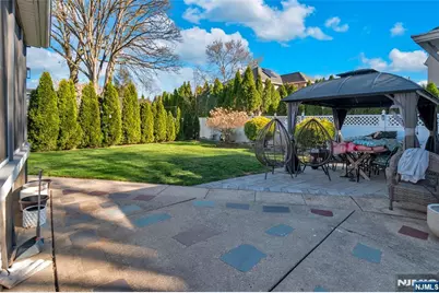 134 Pine, Bogota, NJ 07603 - Photo 29