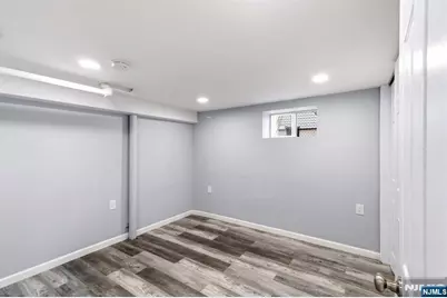 351 Park Avenue, Rutherford, NJ 07070 - Photo 23