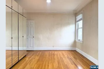 231 Hillside Avenue 2nd #2nd, Leonia, NJ 07605 - Photo 3