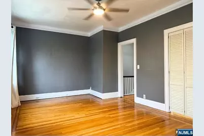 231 Hillside Avenue 2nd #2nd, Leonia, NJ 07605 - Photo 5