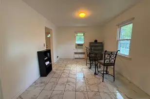 165 Oak Grove Ave, Hasbrouck Heights, NJ 07604 - Photo 5