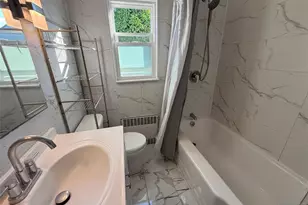 165 Oak Grove Ave, Hasbrouck Heights, NJ 07604 - Photo 15
