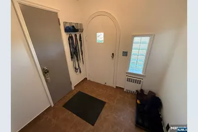 165 Oak Grove Avenue, Hasbrouck Heights, NJ 07604 - Photo 31
