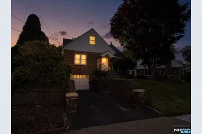 165 Oak Grove Avenue, Hasbrouck Heights, NJ 07604 - Photo 39