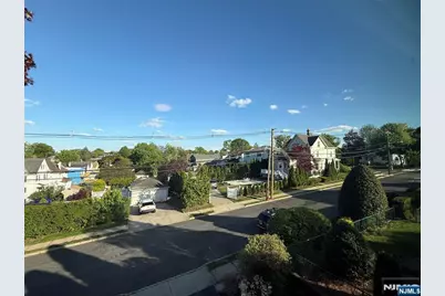 165 Oak Grove Avenue, Hasbrouck Heights, NJ 07604 - Photo 37
