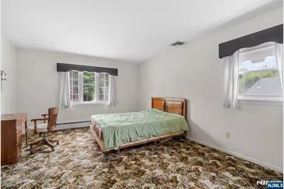 380 Howard Street, Washington Township, NJ 07676 - Photo 23