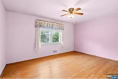 380 Howard Street, Washington Township, NJ 07676 - Photo 13