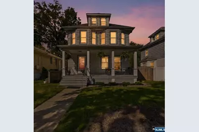 42 Spring Valley Avenue, Hackensack, NJ 07601 - Photo 41