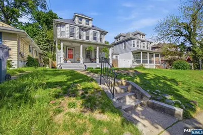 42 Spring Valley Avenue, Hackensack, NJ 07601 - Photo 39