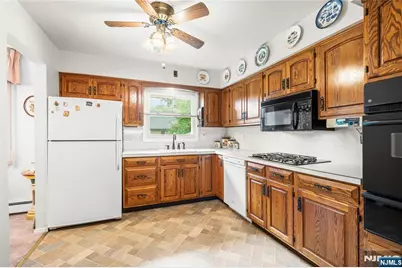 13 Lake Drive, Westwood, NJ 07675 - Photo 19