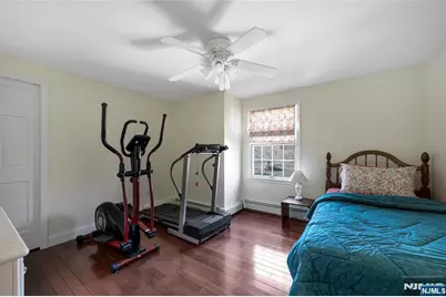 133 N Pleasant Avenue, Ridgewood, NJ 07450 - Photo 37