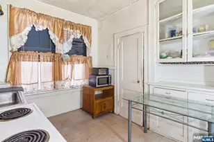 318 Ellery Ave, Newark, NJ 07106 - Photo 25