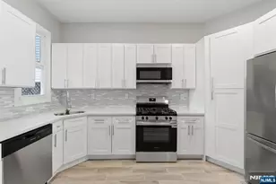 327 S Orange Ave 1, Newark, NJ 07103 - Photo 7