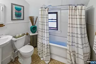 181 Mitchell St, West Orange Township, NJ 07052 - Photo 27