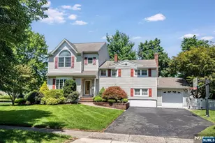 107 Gaynor Pl, Glen Rock, NJ 07452 - Photo 1